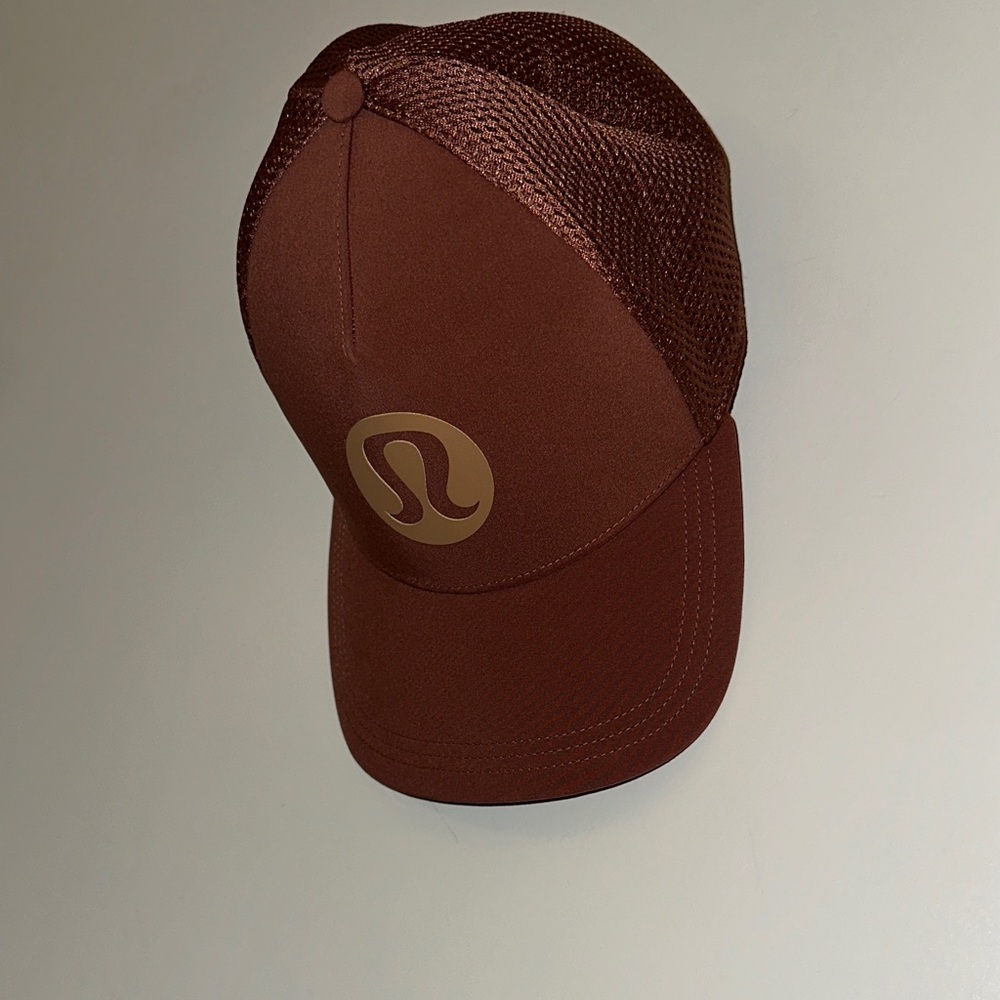 lululemon athletica Dark Brown Mesh Cap